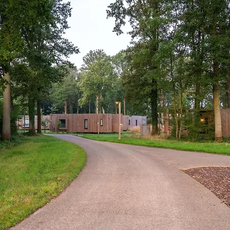 Semesterbostad Cosy Forest Hideaway For Two