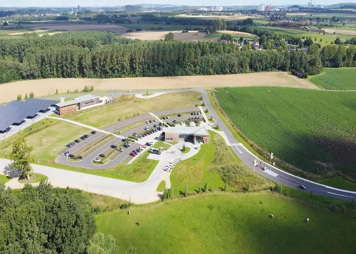 Cosy Forest Hideaway For Two Hébergement de vacances Antoing